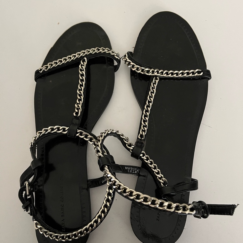 ZaraBasic Collection chain strap sandal
